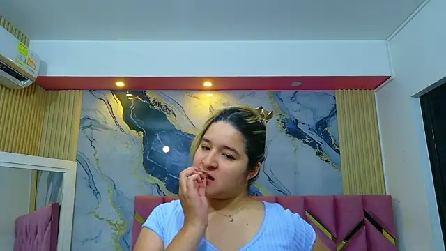 Snapshot of collegepawglovedaddy chatting on 19, 6, 2026 collegepawglovedaddy online show from 19, 6, 2026