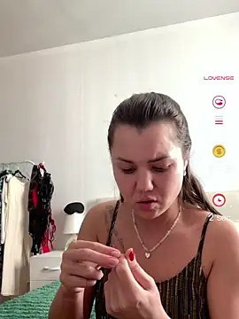 MiraMiss online show from 4, 6, 2026