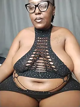 CHERRYYUMMY online show from 14, 6, 2026