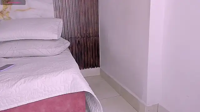 king lovely hornyy online show from 19, 6, 2026