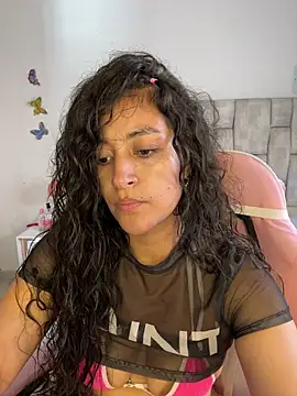 Lady Rey online show from 7, 6, 2026