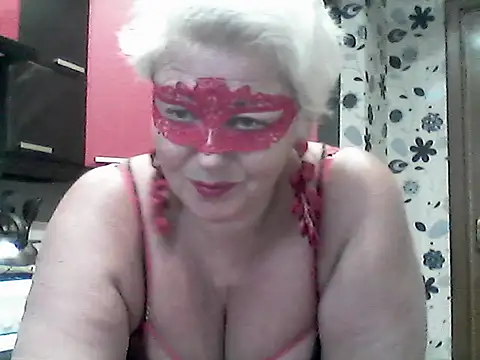 Lisa Suzie online show from 11, 1, 2026