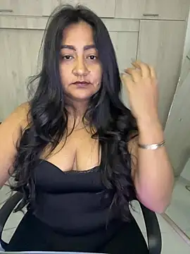 Adele Sweett online show from 8, 6, 2026