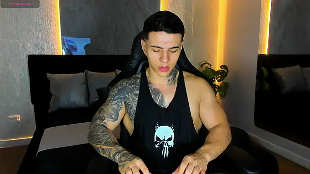 Flynn Riider online show from 17, 6, 2026