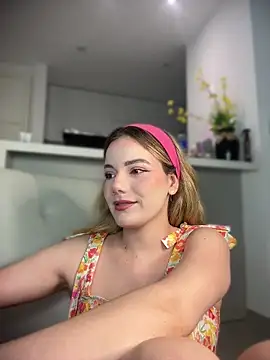 NicoleCut online show from 13, 6, 2026