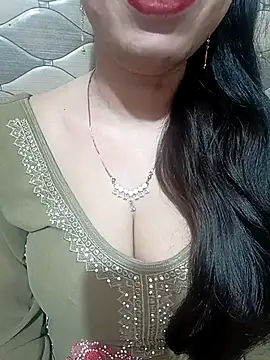 Haniya-143 online show from 14, 6, 2026