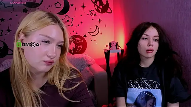 Snapshot of playful_sophie chatting on 15, 6, 2026 playful sophie online show from 15, 6, 2026