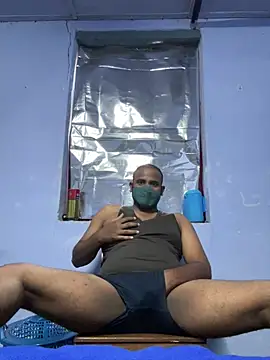 Snapshot of Hillz_king_98 chatting on 17, 4, 2026 Hillz king 98 online show from 17, 4, 2026