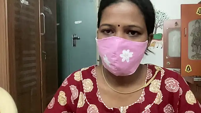 Tamil Sanjana  online show from 5, 7, 2026