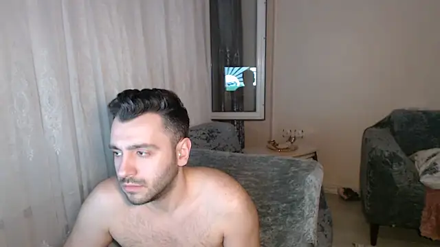 handsomeee04 online show from 15, 6, 2026