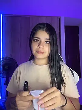 pretty angela1 online show from 17, 6, 2026