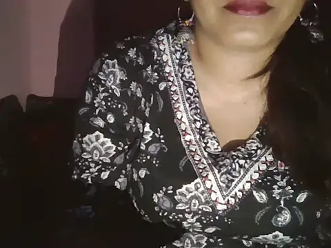 Snapshot of Hot-shanvi chatting on 18, 5, 2026 Hot-shanvi online show from 18, 5, 2026