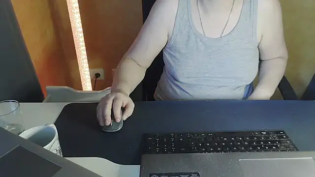Sweet Phoenix online show from 25, 6, 2026