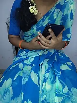 lovelygirl4567 online show from 11, 6, 2026