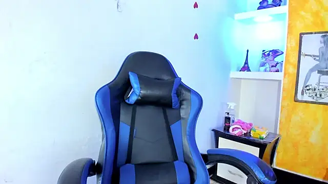 Anniee x online show from 22, 5, 2026