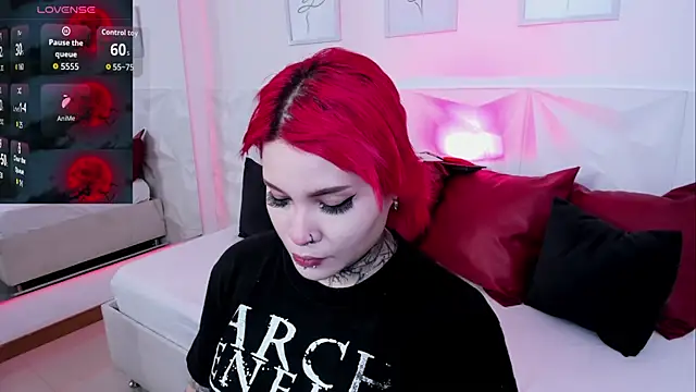 Snapshot of jinxv_nuss chatting on 19, 6, 2026 jinxv nuss online show from 19, 6, 2026