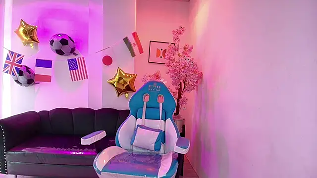 Arianna sweeet online show from 18, 6, 2026