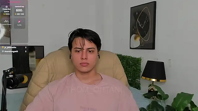 Snapshot of Thom_Ohtani chatting on 31, 5, 2026 Thom Ohtani online show from 31, 5, 2026