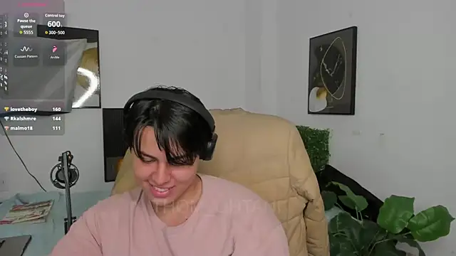 Snapshot of Thom_Ohtani chatting on 9, 6, 2026 Thom Ohtani online show from 9, 6, 2026