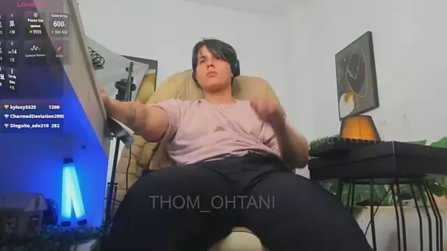 Snapshot of Thom_Ohtani chatting on 20, 6, 2026 Thom Ohtani online show from 20, 6, 2026
