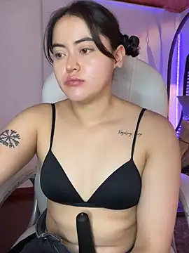 Camila pinkk online show from 13, 6, 2026