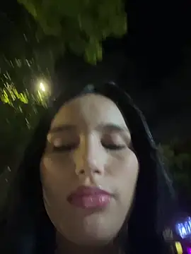 the queen of street online show from 20, 4, 2026