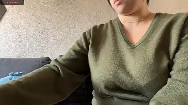 Caitlyn lust online show from 25, 2, 2025