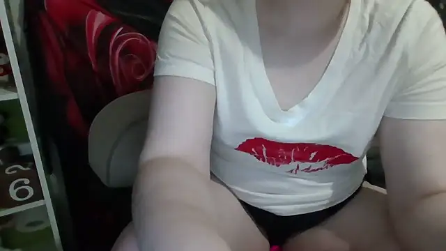 AverageRose online show from 18, 6, 2026