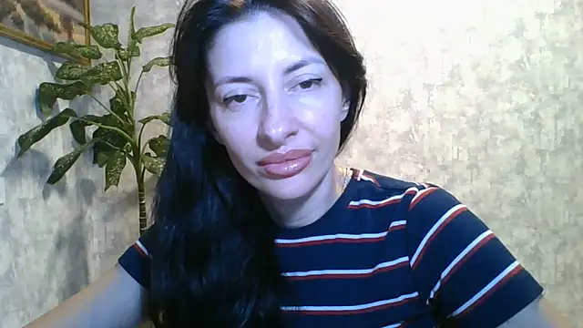 LissaBlossom online show from 8, 6, 2026