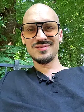 AssHunter4k online show from 9, 6, 2026