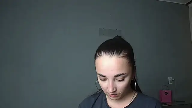 Eva Gloryy online show from 20, 6, 2026