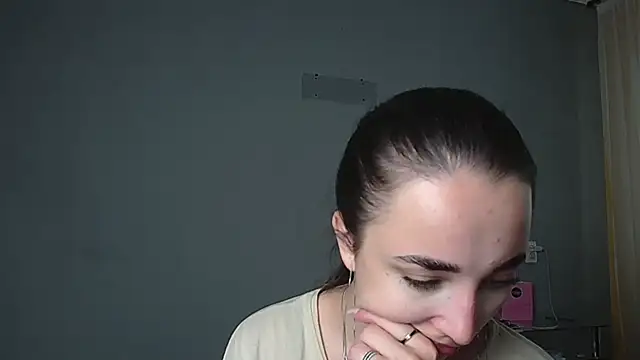 Eva Gloryy online show from 23, 6, 2026