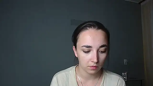 Eva Gloryy online show from 24, 6, 2026