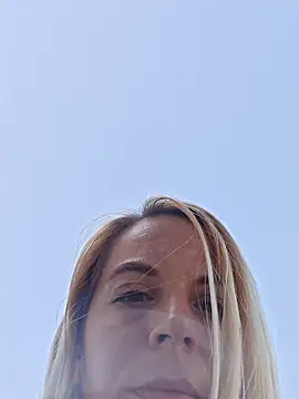 SweetyNinaOff1 online show from 21, 6, 2026