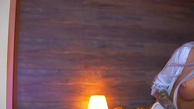Snapshot of Juicy_Jessye chatting on 9, 5, 2026 Juicy Jessye online show from 9, 5, 2026