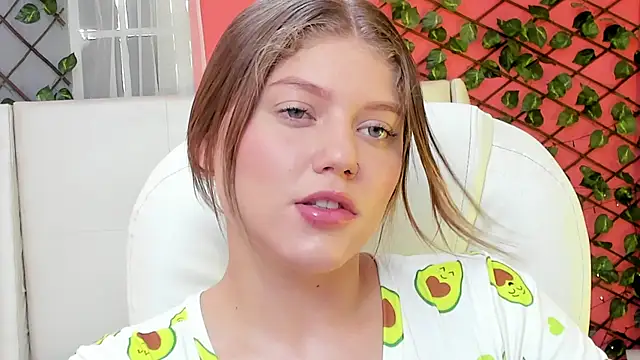 alaia greyy online show from 10, 6, 2026