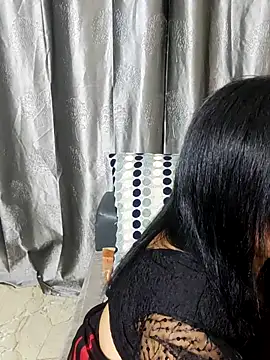 horny lizia online show from 9, 6, 2026