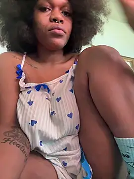 Boneca25 online show from 9, 6, 2026