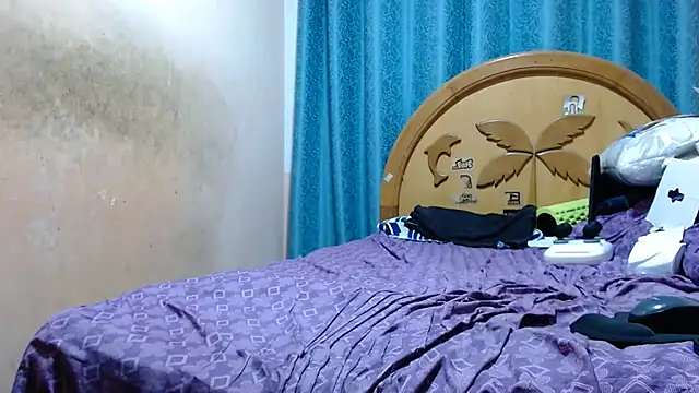 nakedlima online show from 1, 7, 2026