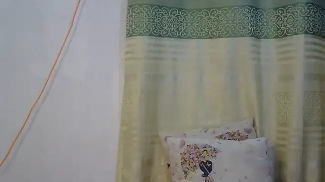 Snapshot of undressed_princesss chatting on 6, 6, 2026 undressed princesss online show from 6, 6, 2026