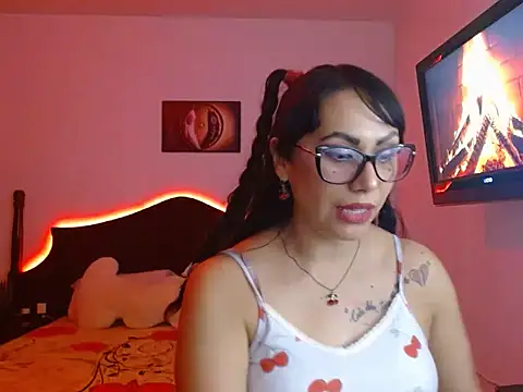 AloLovely  online show from 11, 6, 2026