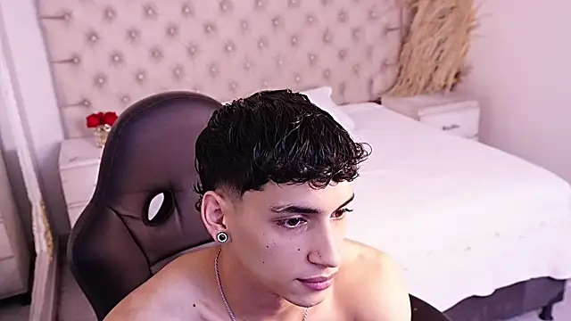 JhoanLeandro online show from 17, 6, 2026