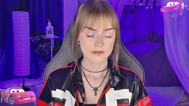KiraMontoya online show from 16, 5, 2026