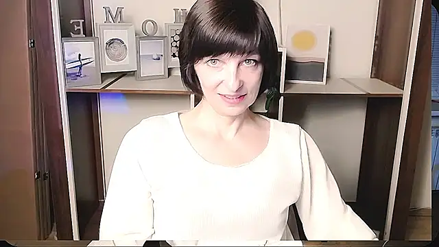  AngeliaFlow  online show from 22, 6, 2026