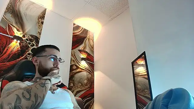 Luke davis01 online show from 23, 6, 2026
