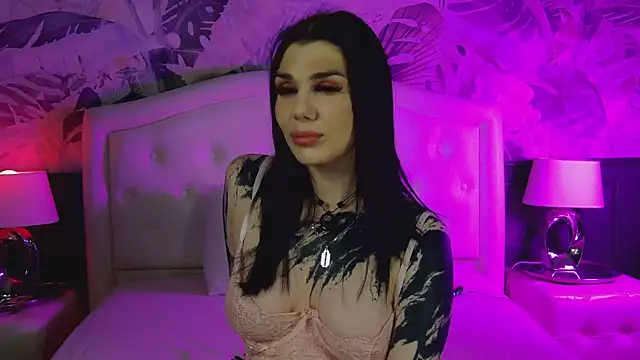 MaeveMoon online show from 16, 6, 2026