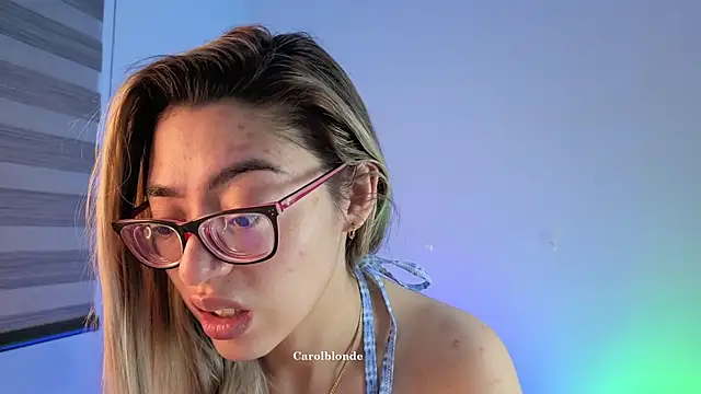 Carolblonde online show from 12, 6, 2026