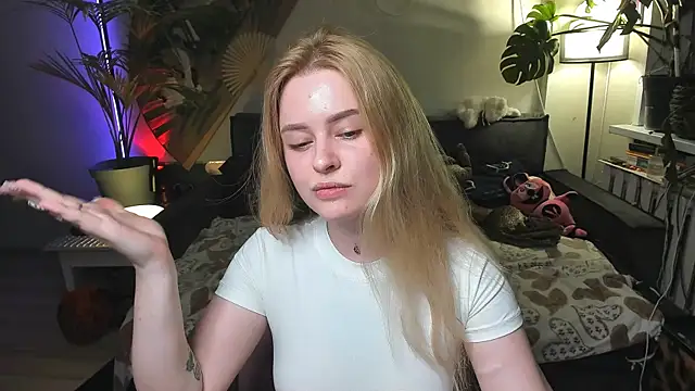 Alexa Pirs online show from 16, 5, 2026