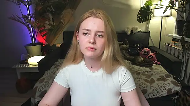 Alexa Pirs online show from 16, 5, 2026