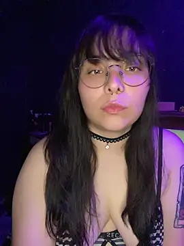 Solo yoss online show from 4, 6, 2026